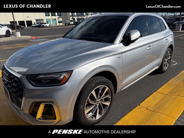 2023 Audi Q5 45 Premium Plus's photo