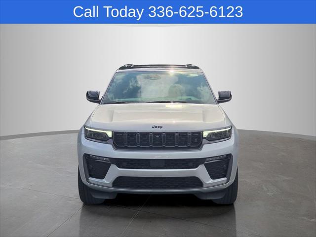 2026 Jeep Grand Cherokee Summit 4x4