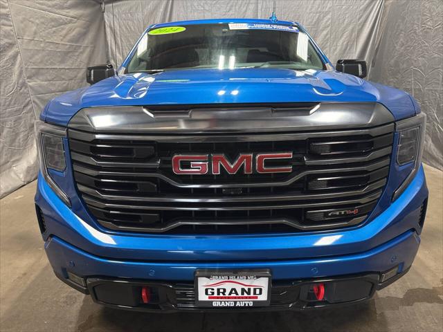2024 GMC Sierra 1500 4WD Crew Cab Short Box AT4