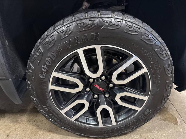 2024 GMC Sierra 1500 4WD Crew Cab Short Box AT4