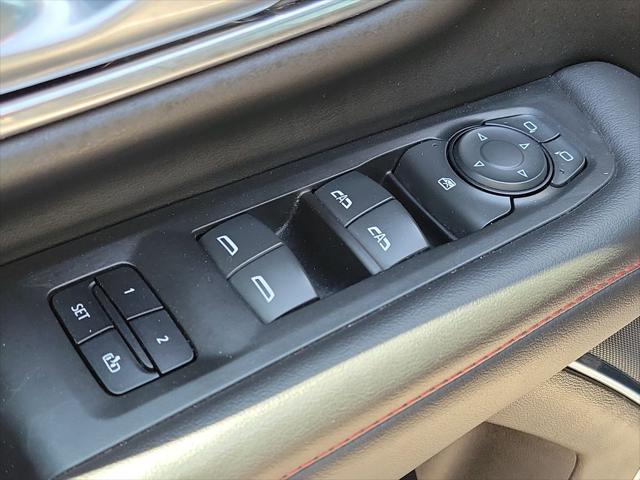 2022 Chevrolet Suburban 4WD RST