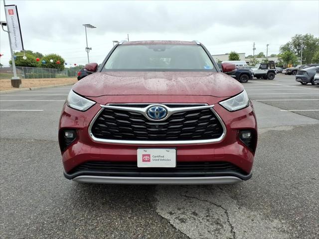 2021 Toyota Highlander Hybrid Platinum
