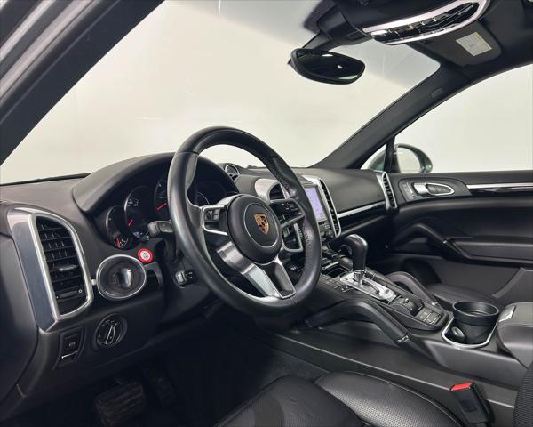 2018 Porsche Cayenne Base