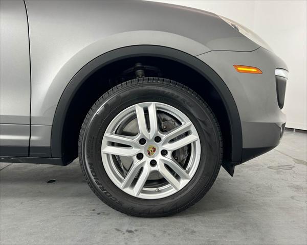 2018 Porsche Cayenne Base