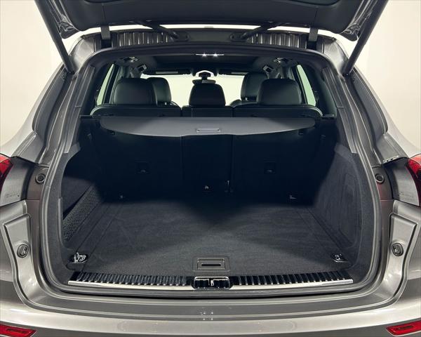 2018 Porsche Cayenne Base