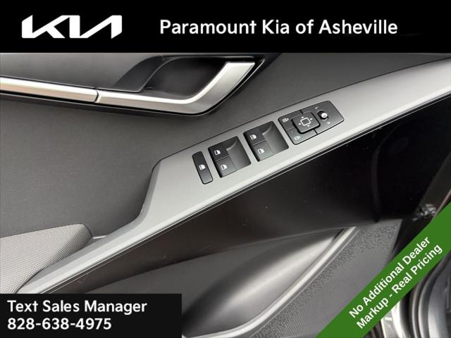 2026 Kia Niro LX