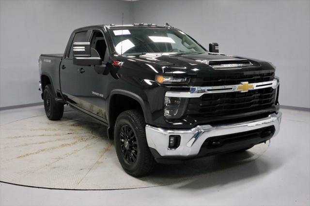 2025 Chevrolet Silverado 3500HD 4WD Crew Cab Standard Bed LT for sale in Groveport, OH