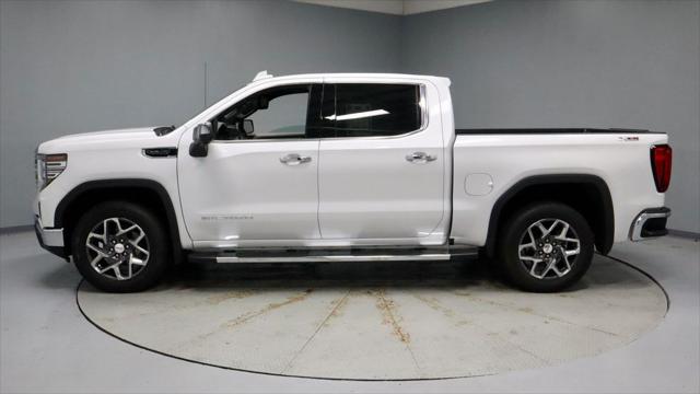 2023 GMC Sierra 1500 4WD Crew Cab Short Box SLT