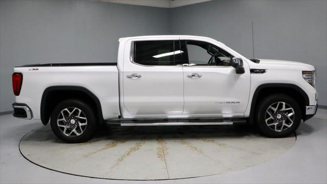 2023 GMC Sierra 1500 4WD Crew Cab Short Box SLT
