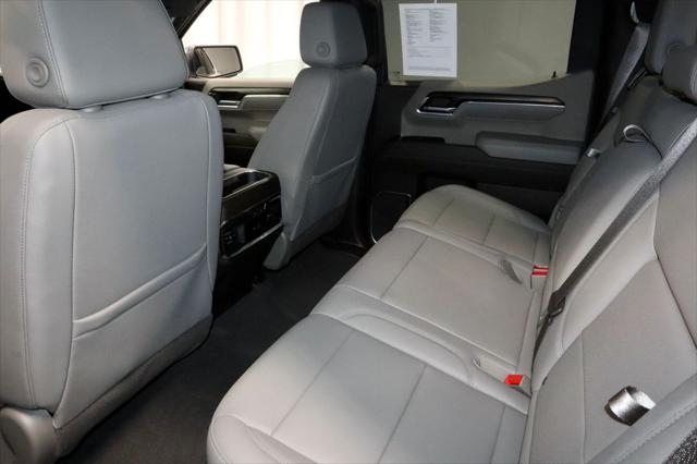 2023 GMC Sierra 1500 4WD Crew Cab Short Box SLT