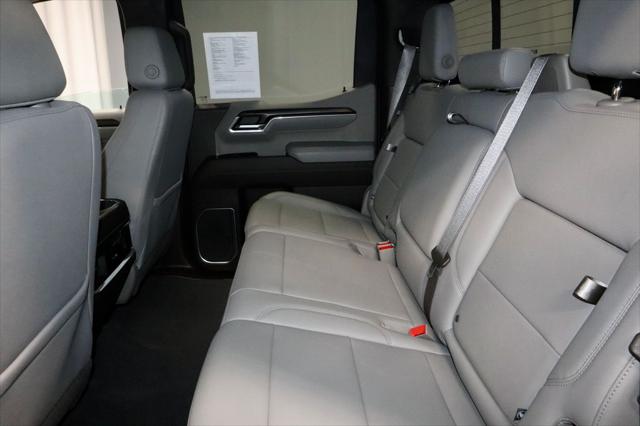 2023 GMC Sierra 1500 4WD Crew Cab Short Box SLT
