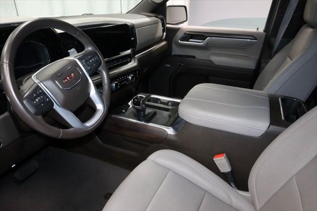2023 GMC Sierra 1500 4WD Crew Cab Short Box SLT