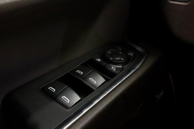 2023 GMC Sierra 1500 4WD Crew Cab Short Box SLT