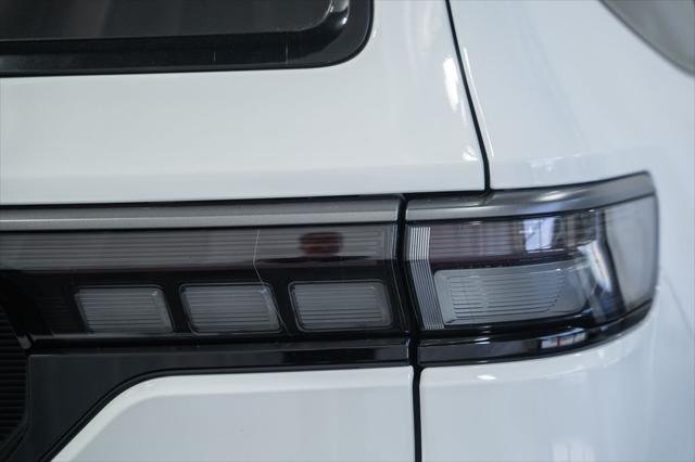 2026 Jeep Grand Wagoneer Limited Altitude 4x4