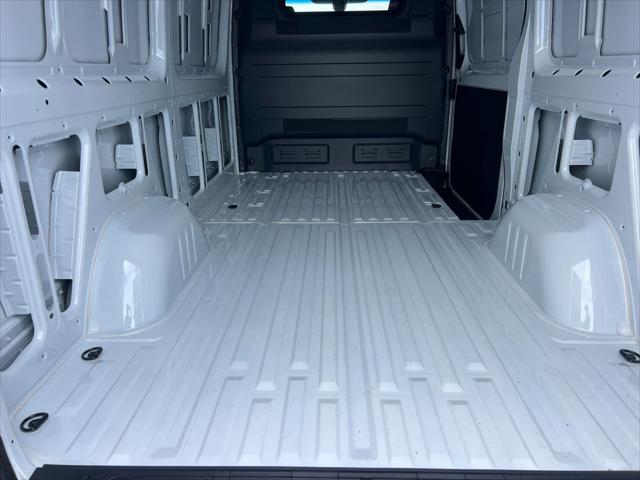 2026 Mercedes-Benz Sprinter 2500 Standard Roof 4-Cyl Diesel