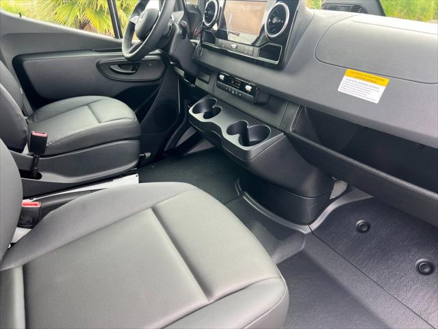 2026 Mercedes-Benz Sprinter 2500 Standard Roof 4-Cyl Diesel