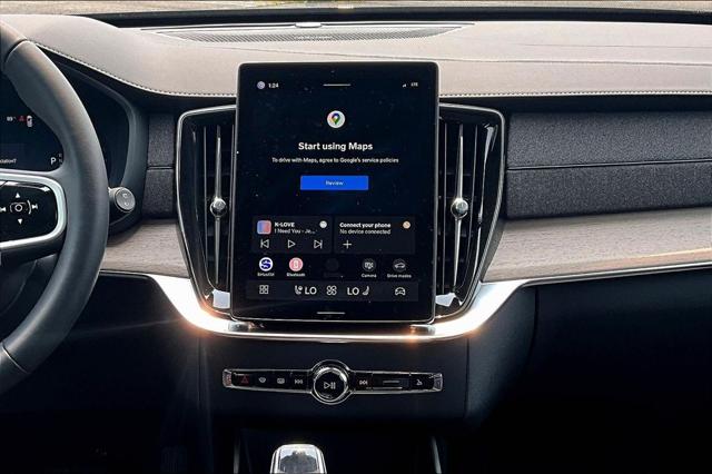 2026 Volvo XC90 Plus, B6 AWD Gas (mild hybrid), Gasoline, Bright, 7 Seats