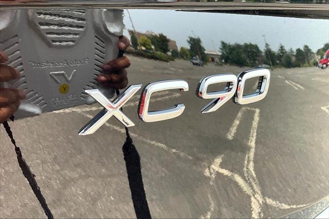 2026 Volvo XC90 Plus, B6 AWD Gas (mild hybrid), Gasoline, Bright, 7 Seats