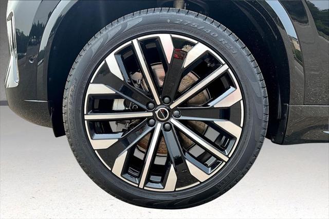 2026 Volvo XC90 Plus, B6 AWD Gas (mild hybrid), Gasoline, Bright, 7 Seats
