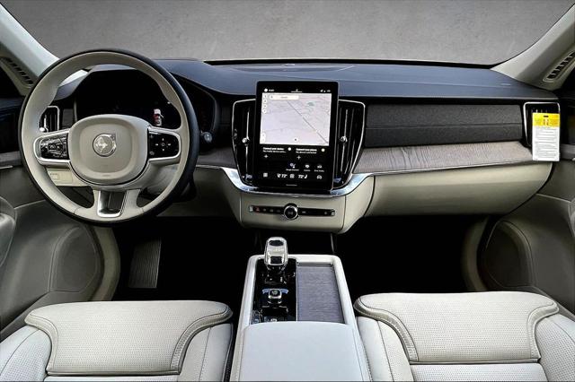 2026 Volvo XC90 Ultra, B6 AWD Gas (mild hybrid), Gasoline, Bright, 7 Seats