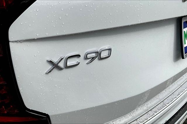 2026 Volvo XC90 Plus, B6 AWD Gas (mild hybrid), Gasoline, Bright, 7 Seats