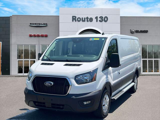 2025 Ford Transit-250 Cargo Van T-250 130 Low Rf 9070 GVWR RWD 2025 Ford Transit-250 Cargo Van T-250 130 Low Rf 9070 GVWR RWD