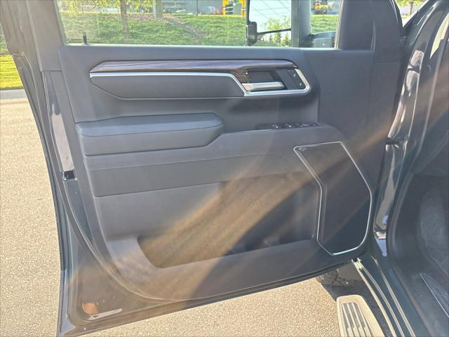 2026 Chevrolet Silverado 2500HD Crew Cab, Standard Bed, LT, 4WD