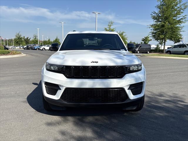 2024 Jeep Grand Cherokee Altitude X 4x2