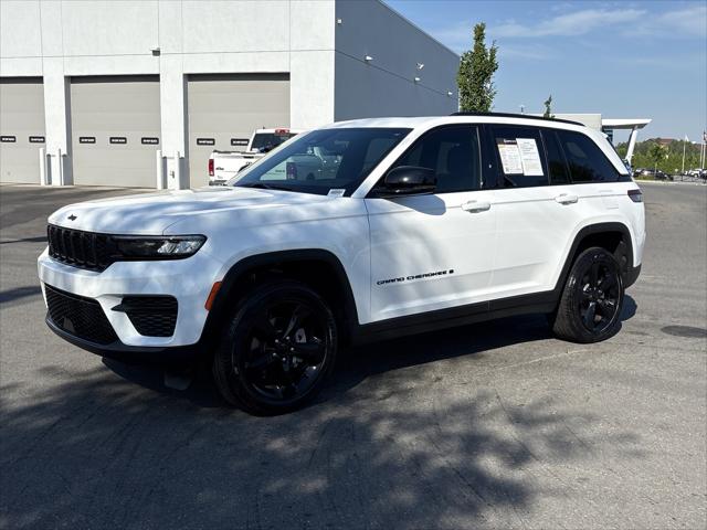 2024 Jeep Grand Cherokee Altitude X 4x2