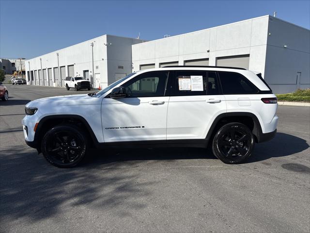 2024 Jeep Grand Cherokee Altitude X 4x2