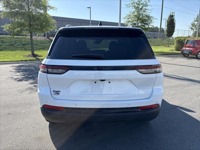 2024 Jeep Grand Cherokee Altitude X 4x2