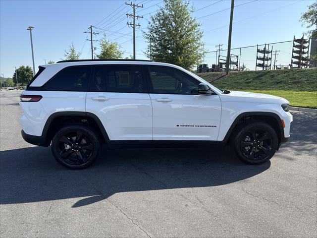 2024 Jeep Grand Cherokee Altitude X 4x2