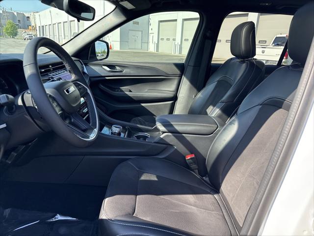 2024 Jeep Grand Cherokee Altitude X 4x2