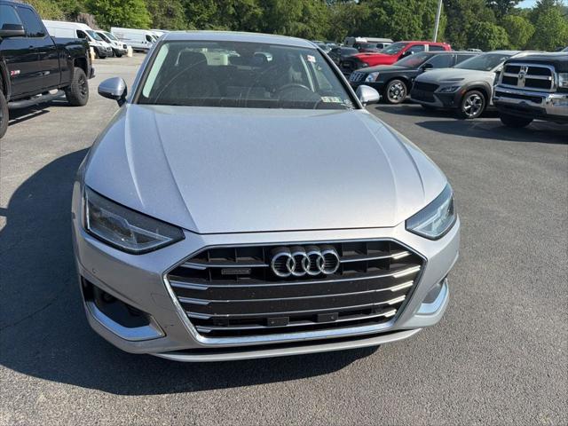 2022 Audi A4 Premium 40 TFSI quattro S tronic