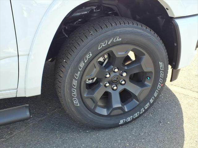 2026 Ram 1500 Big Horn Crew Cab 4x4 57 Box
