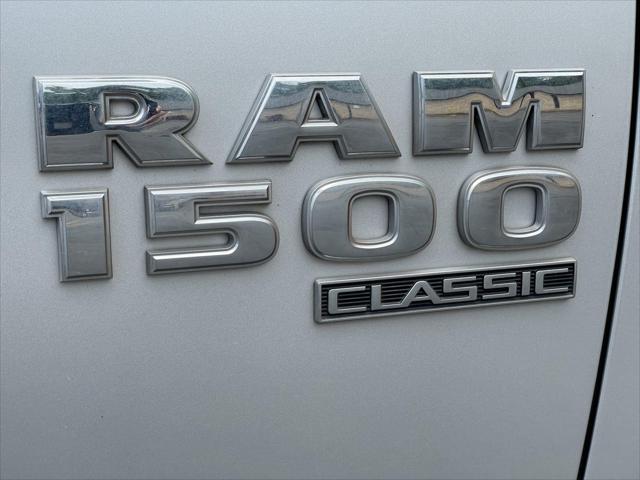 2019 Ram 1500 Classic Tradesman Regular Cab 4x2 8' Box