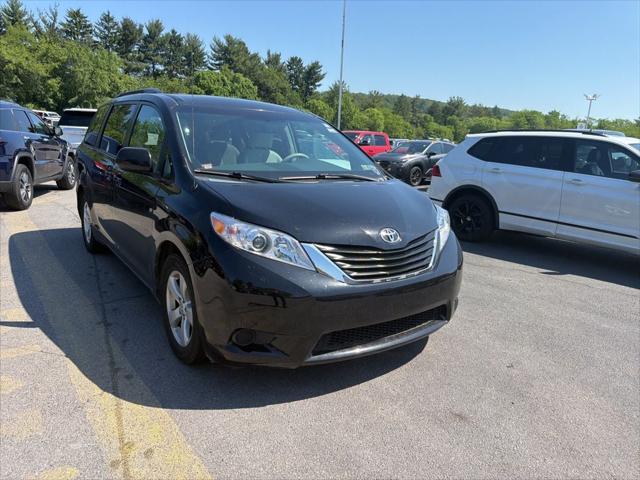 2014 Toyota Sienna LE V6 8 Passenger 2014 Toyota Sienna LE V6 8 Passenger