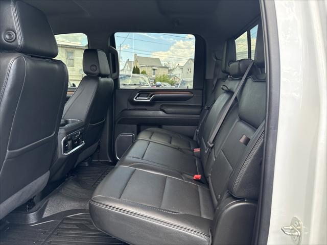 2024 GMC Sierra 3500HD 4WD Crew Cab Long Bed Denali