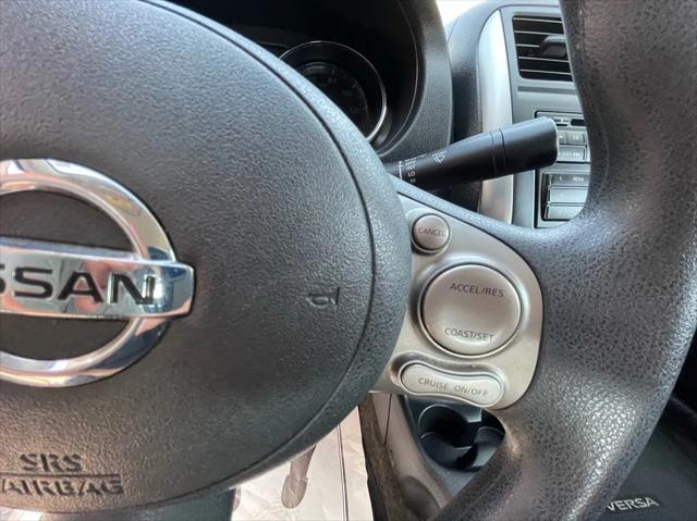 2012 Nissan Versa 1.6 SV