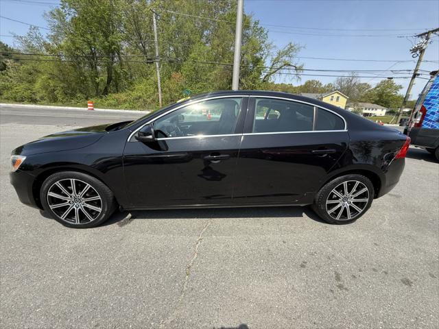 2017 Volvo S60 Inscription T5 Platinum