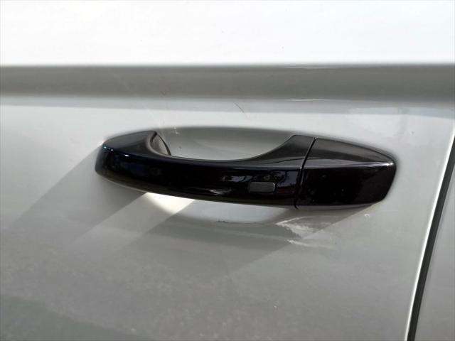 2026 Volkswagen Taos SE Black