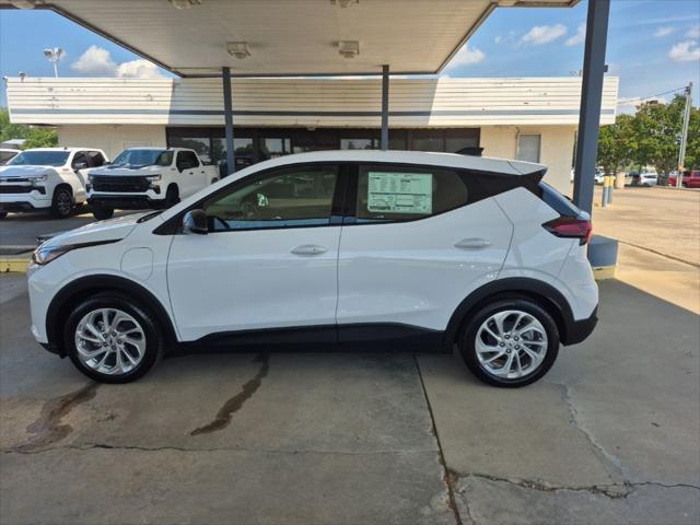 2027 Chevrolet Bolt LT FWD