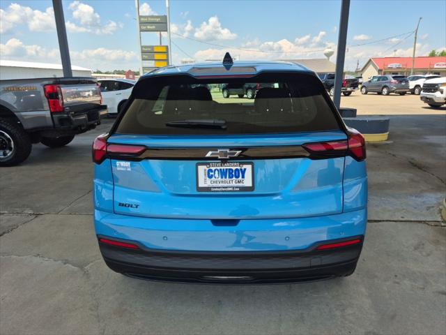 2027 Chevrolet Bolt LT FWD