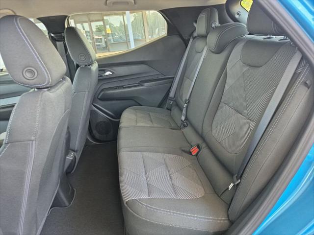 2027 Chevrolet Bolt LT FWD