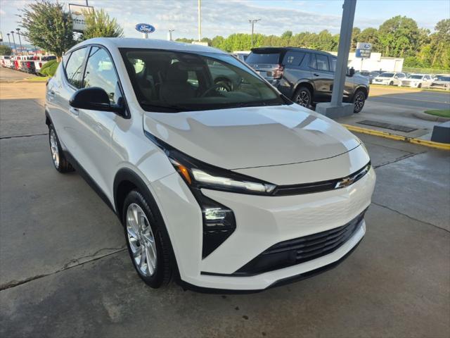 2027 Chevrolet Bolt LT FWD