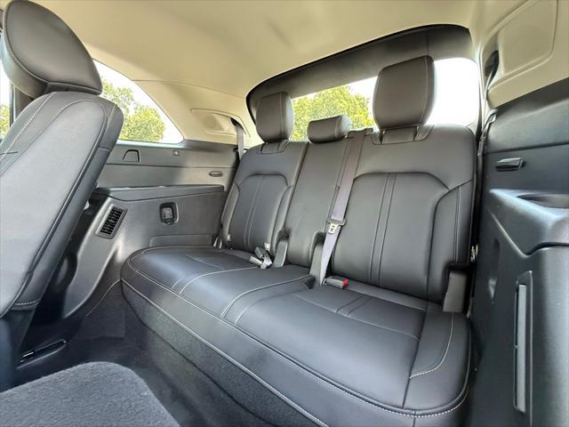 2024 Mazda X-90 Premium