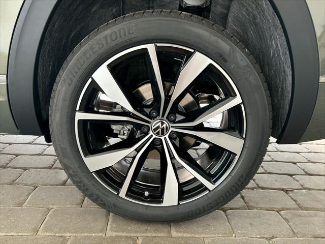 2026 Volkswagen Atlas SEL Premium R-Line
