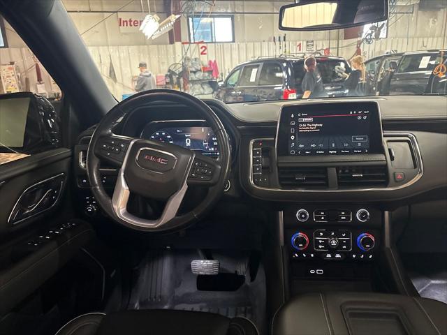 2023 GMC Yukon XL 4WD SLT