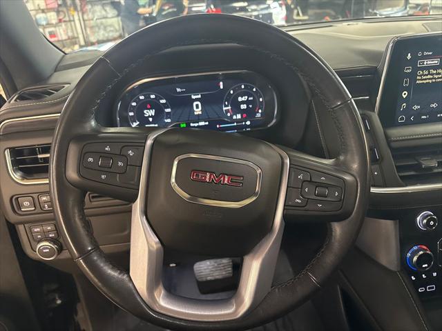 2023 GMC Yukon XL 4WD SLT