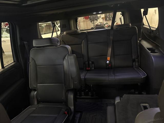 2023 GMC Yukon XL 4WD SLT